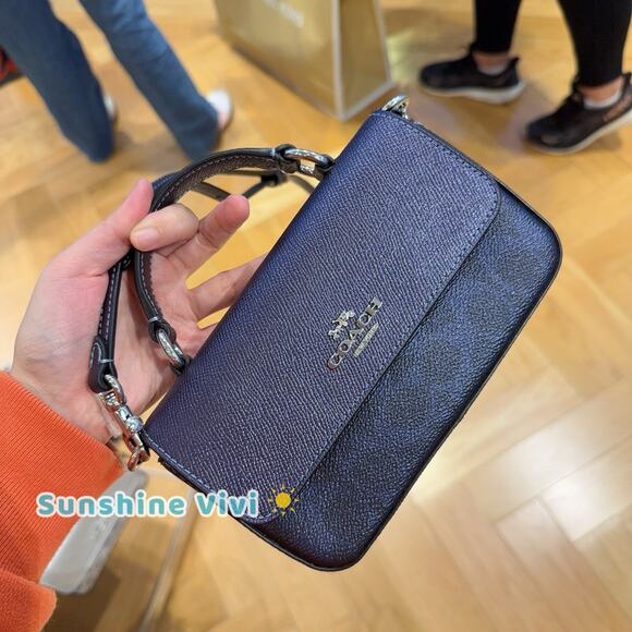 NWT Coach Mini Josie Top Handle Bag In Signature Canvas CCK68 Blue/Navy - Picture 3 of 7